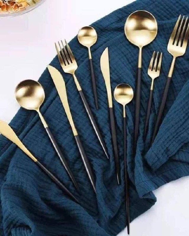 HomeColin Trendy Cutlery Set