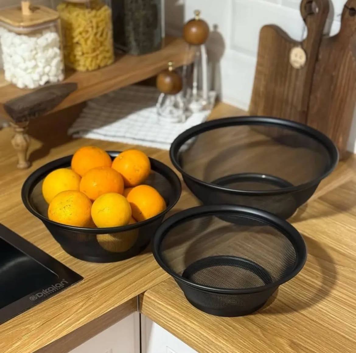 Homecoolen IKEA style stainless steel colander
